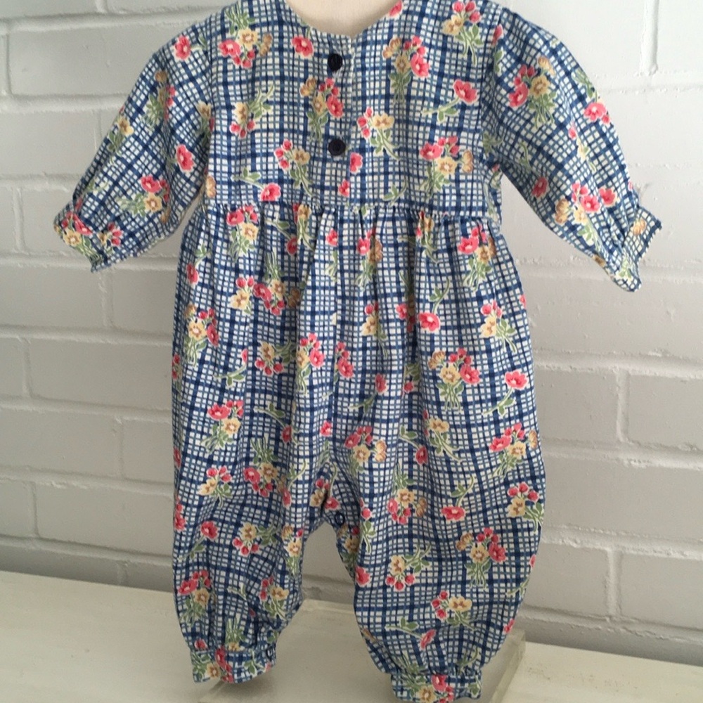 Classic Old Style Summer Floral Blue Plaid Baby Romper Size 3-6 Months